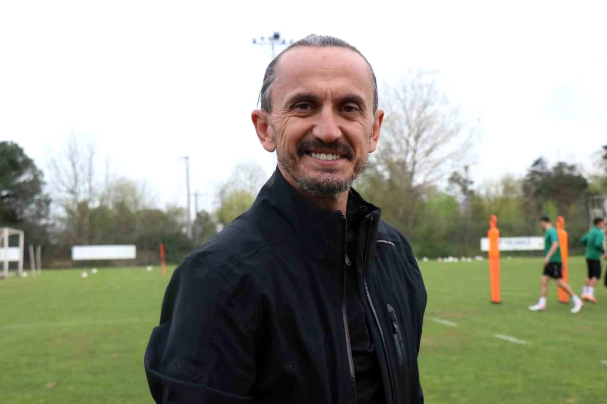 Sakaryaspor Teknik Direktörü Tuncay Şanlı: Zorlu maçları geçip kolay dediğimiz maçlarda puan kayıpları yaşadık