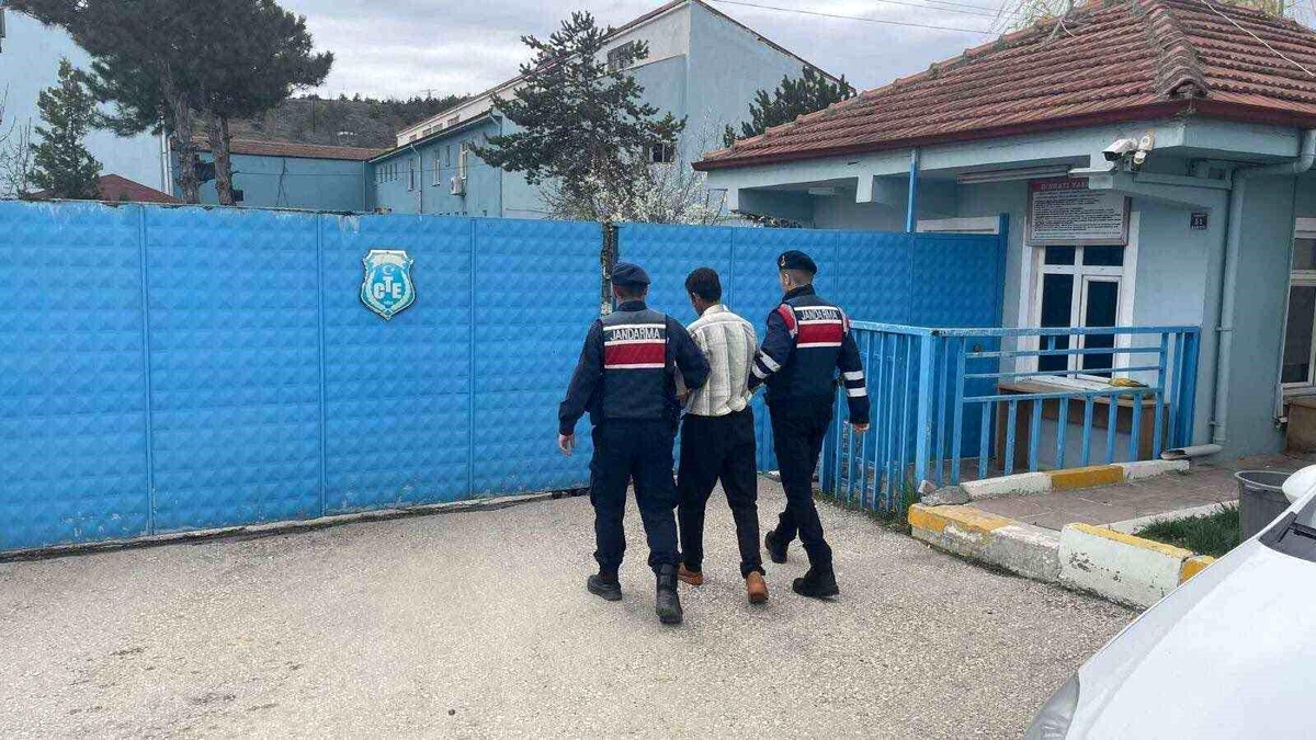 Kastamonu\'da 16 Yıl Hapis Cezası ile Aranan Şahıs Yakalandı