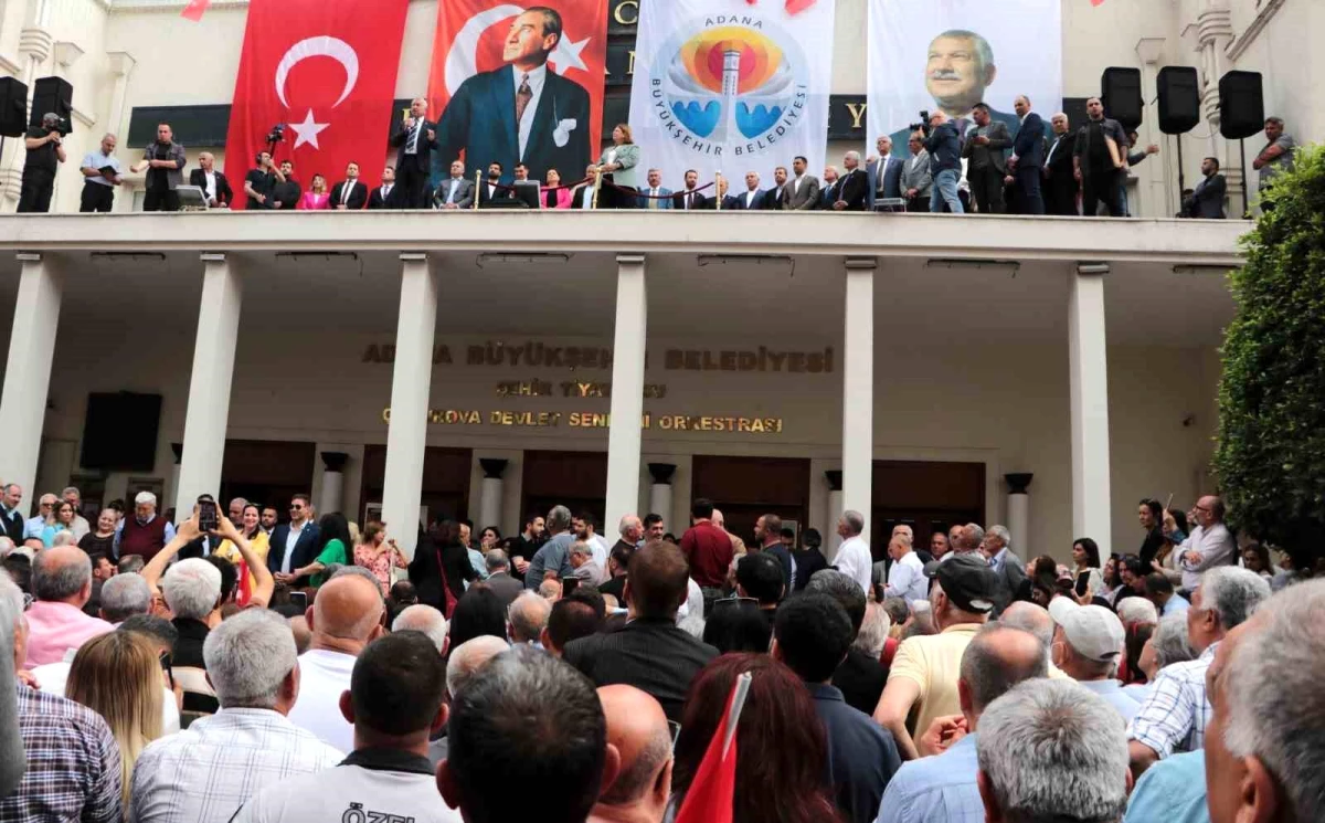 Adana Büyükşehir Belediye Başkanı Zeydan Karalar Mazbatasını Aldı