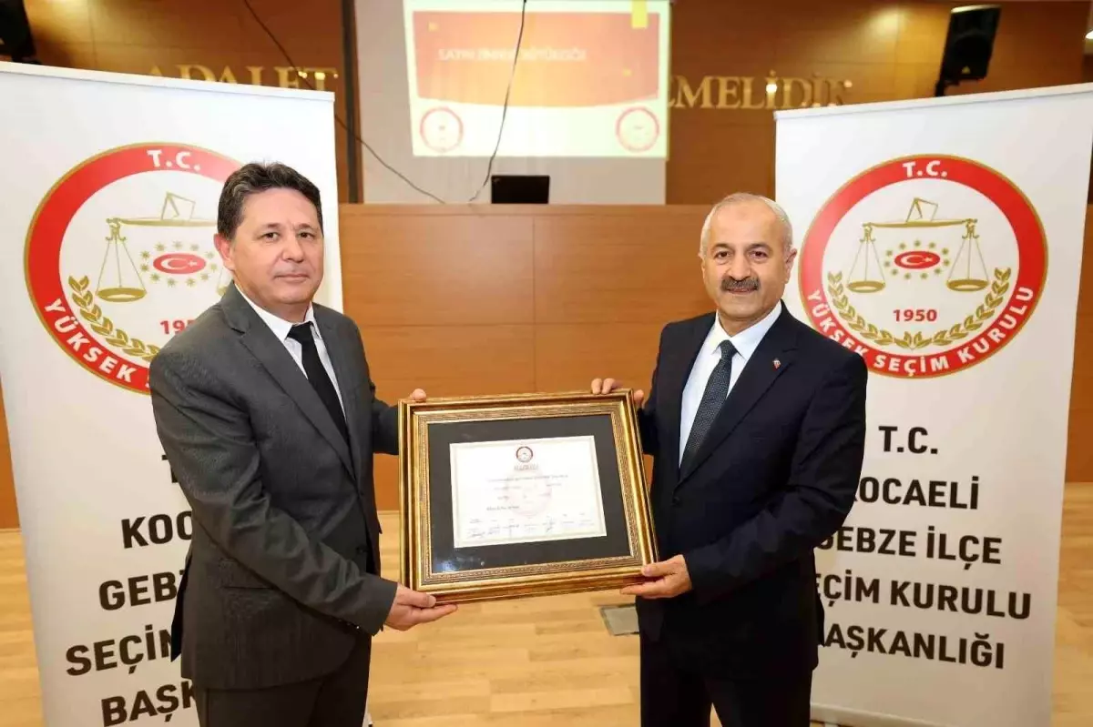 Gebze Belediye Başkanı Zinnur Büyükgöz Mazbatasını Aldı