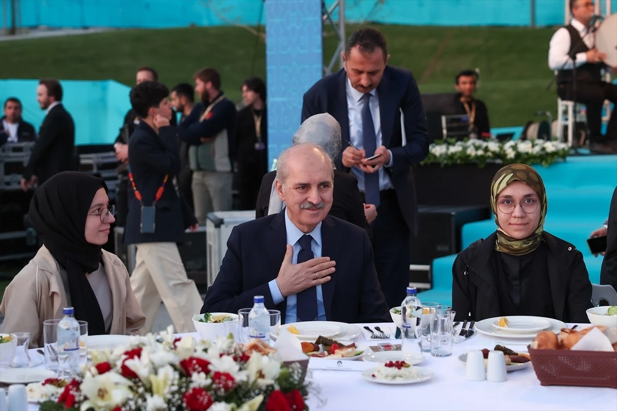 Cumhurbaşkanı Erdoğan Geleneksel TÜRGEV İftar Programı\'nda konuştu: (2)