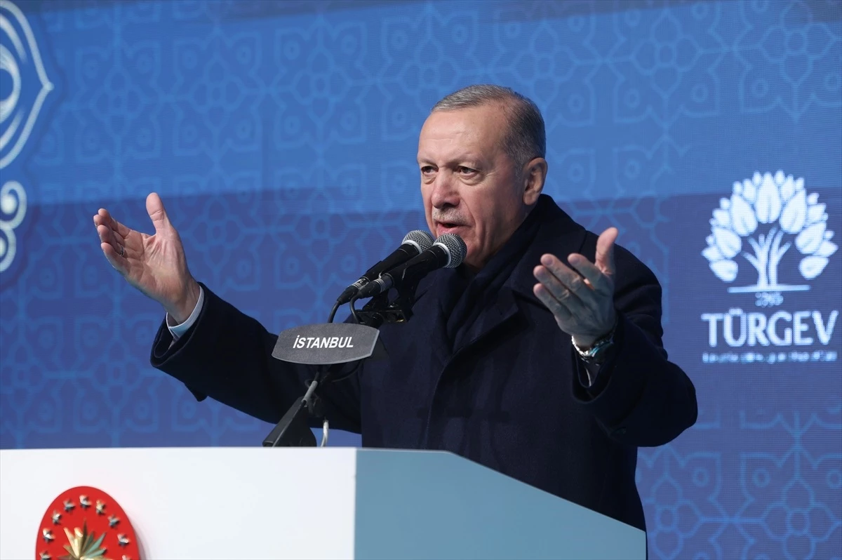 Cumhurbaşkanı Erdoğan, TÜRGEV İftar Programı\'nda gençlere seslendi