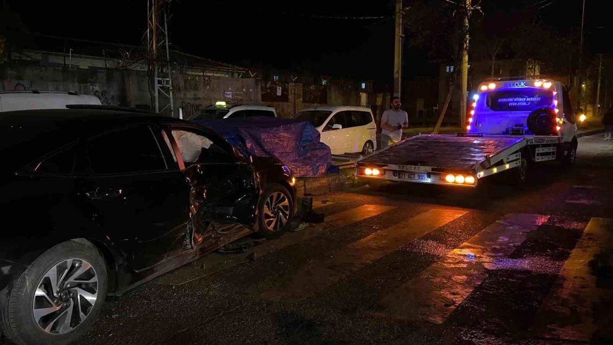 Diyarbakır\'da kaza: 4 kişi yaralandı