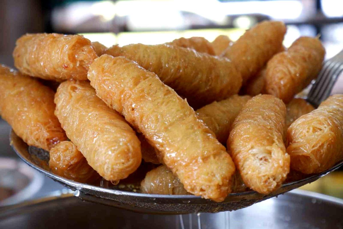 Erzurum\'da Ramazan Ayında Kadayıf Dolması Rekor Kırıyor