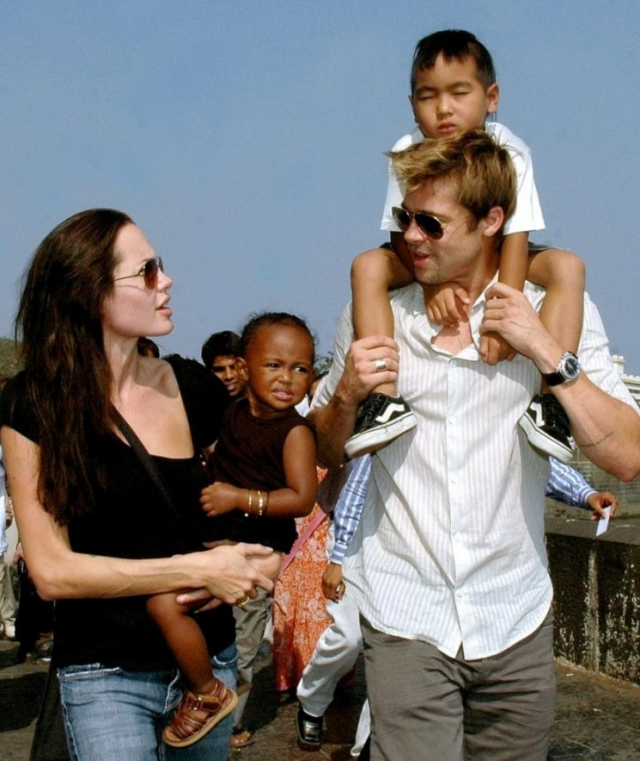 Eski eşler kanlı bıçaklı oldu! Angelina Jolie'den bomba Brad Pitt itirafı: Şiddet uyguladı