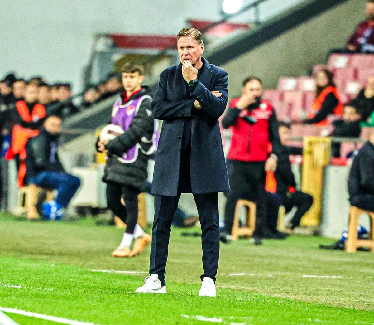 Samsunspor Teknik Direktörü Markus Gisdol, deplasman maçlarından puan ya da puanlar almak istiyor