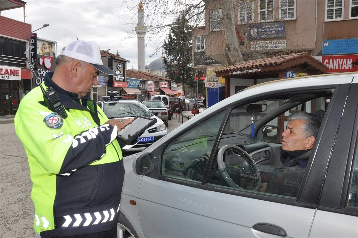 Gümüşhacıköy İlçe Emniyet Müdürlüğü, Ramazan Bayramı öncesi denetimler yaptı