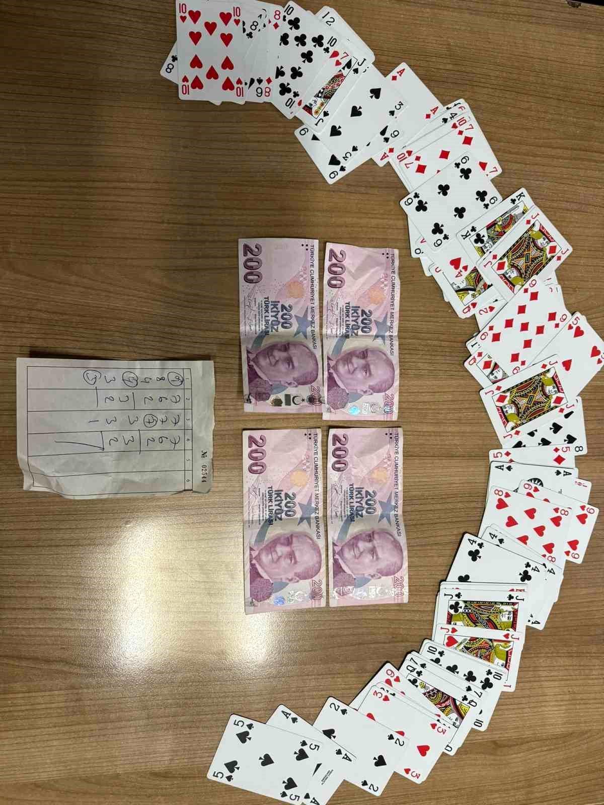 Kocaeli Çayırova\'da Kumar Operasyonu