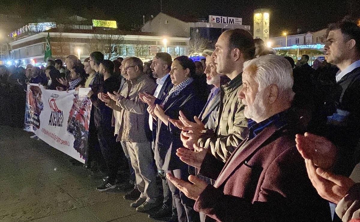 Kırşehir Kudüs Platformu İsrail\'in Gazze saldırılarını protesto etti