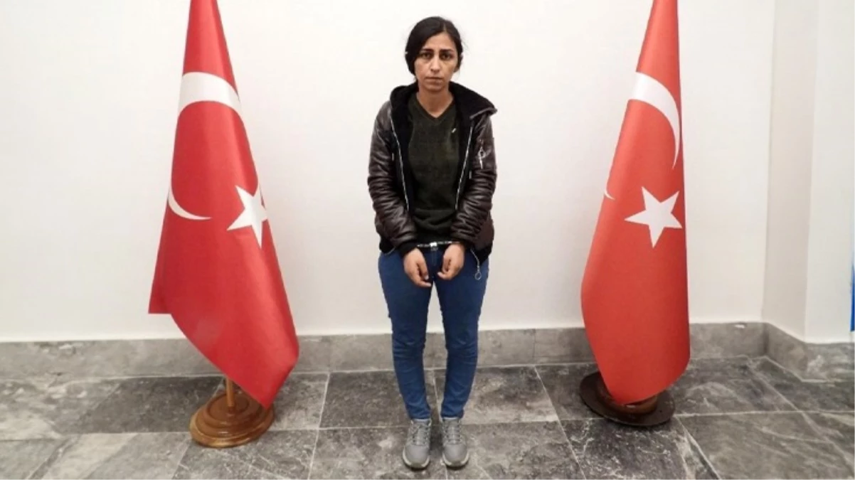 MİT, PKK/KCK-PYD/YPG sorumlusu İpek Demir\'i Suriye\'den Türkiye\'ye getirdi