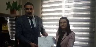 AK Parti'den Solhan ve Arakonak Belediye Başkanları mazbatalarını aldı