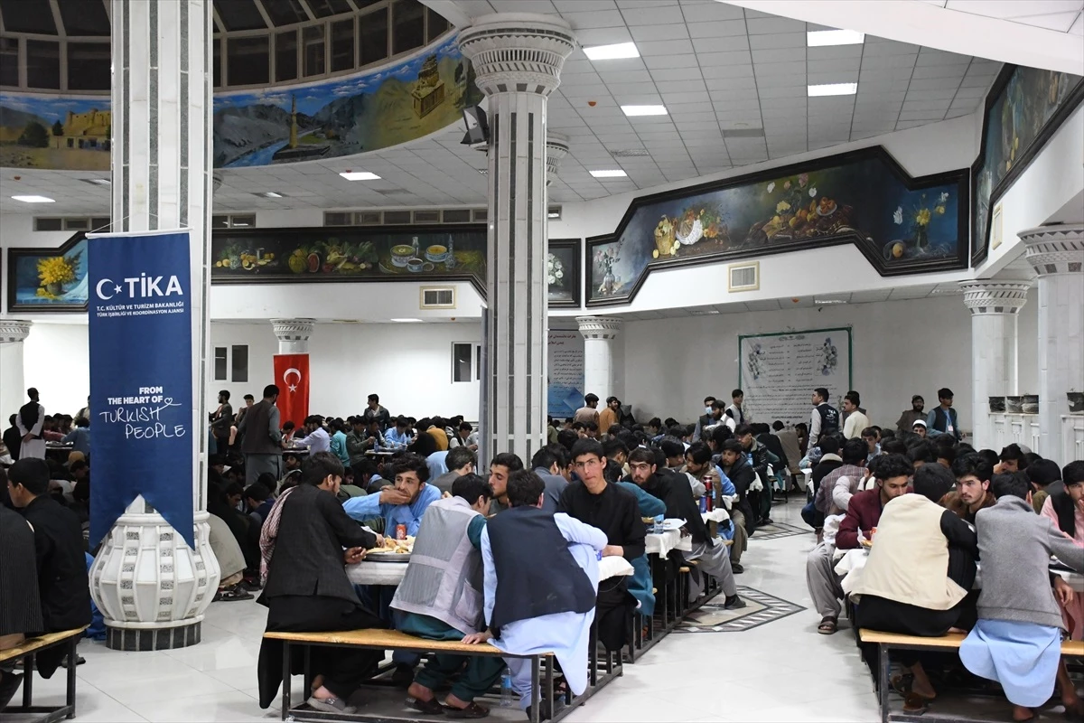 TİKA, Afganistan\'da Ramazan Ayında İftar Programları Düzenledi