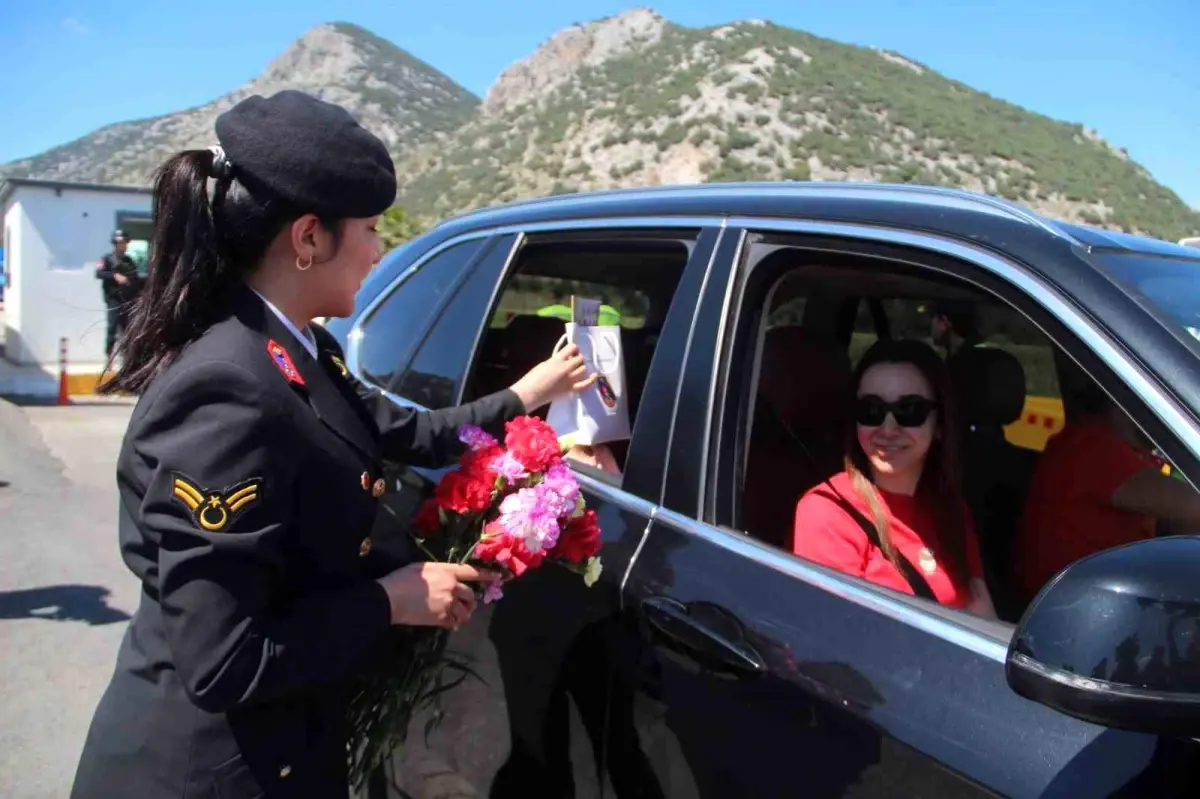 Antalya\'da Ramazan Bayramı tatili için güvenlik önlemleri sıklaştırıldı