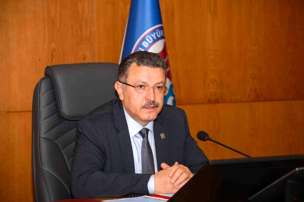Trabzon Büyükşehir Belediye Başkanı Ahmet Metin Genç Göreve Başladı