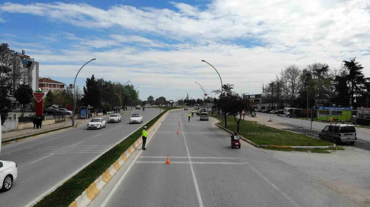 Edirne\'de Ramazan Bayramı öncesi dron destekli trafik tedbirleri uygulandı