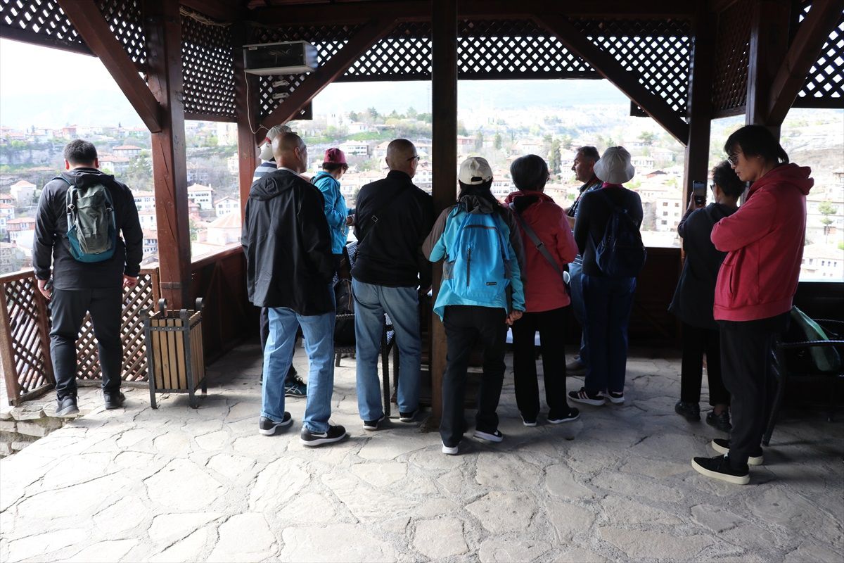 Bartın, Karabük, Sakarya ve Kocaeli\'deki oteller ve pansiyonlar bayram tatilinde doluluk oranını artırdı