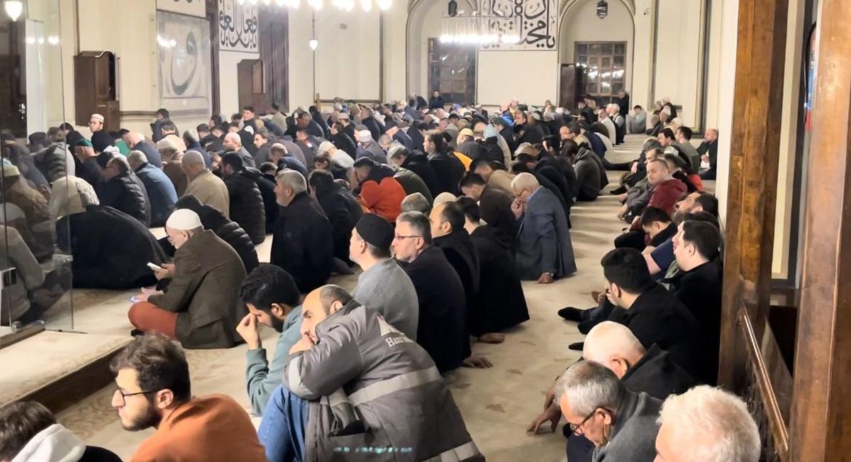 Bursa\'nın fethinin 698\'inci yıl dönümünde Ulu Cami\'de fetih duası yapıldı