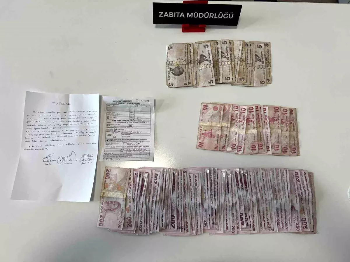 Çorum\'da Dilenci Yakalandı, Üzerinden 15 Bin 75 TL Çıktı