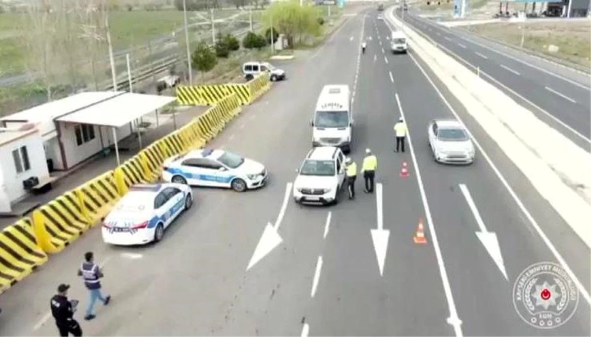 Kayseri\'de trafik polisleri bayram tedbirleri kapsamında denetimlerini artırıyor