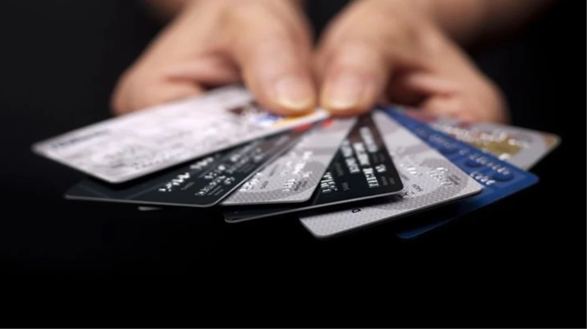 Kredi kartında aylık azami akdi faiz yüzde 4,25\'e yükseltildi