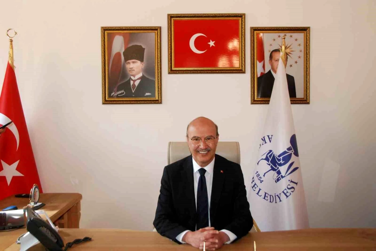 Akşehir Belediye Başkanı A. Nuri Köksal Göreve Başladı