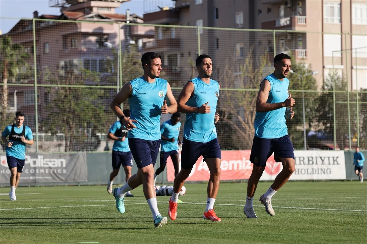 Corendon Alanyaspor, Galatasaray maçı için hazırlıklara başladı