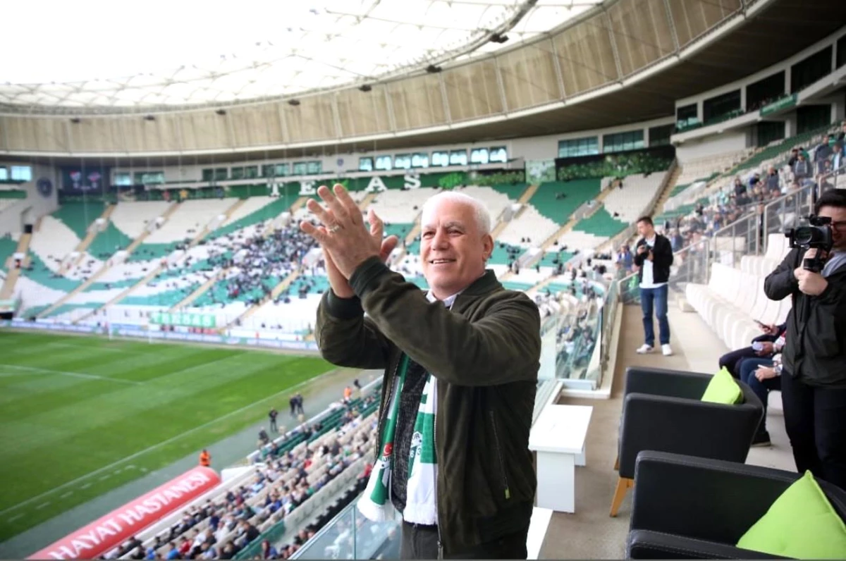 Bursaspor\'un küme düştüğü maçta Bursa Büyükşehir Belediye Başkanı tribünde