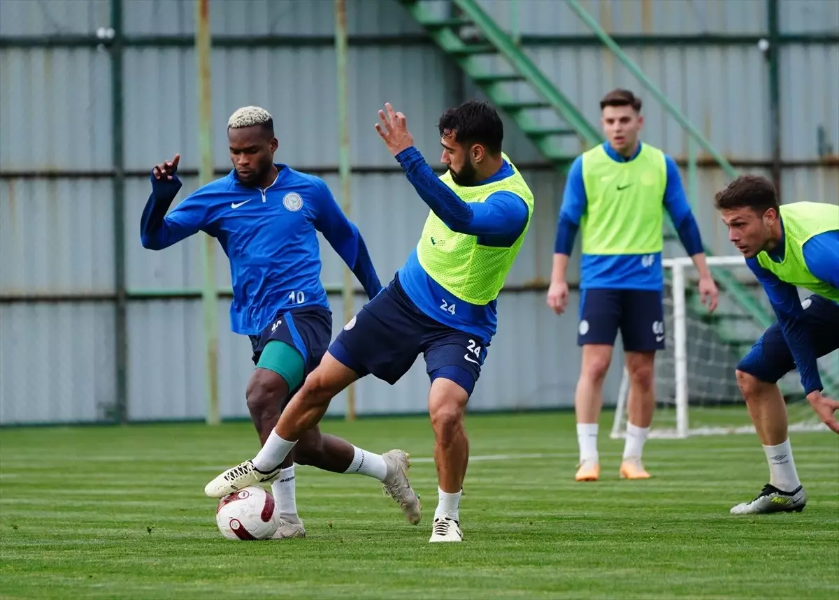 Çaykur Rizespor, Bitexen Antalyaspor maçı için hazırlıklarını sürdürdü