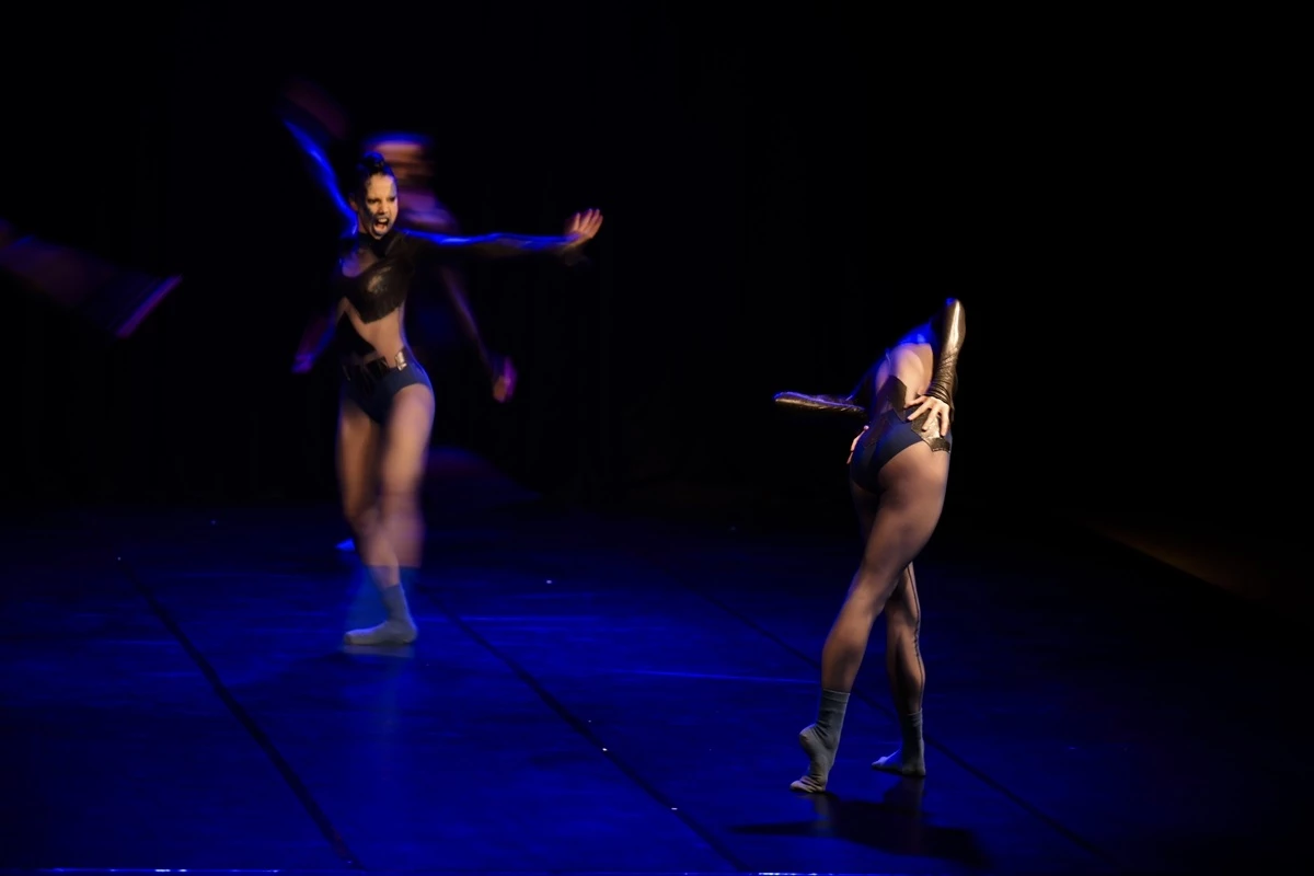 Delattre Modern Dans Topluluğu Ankara Müzik Festivali\'nde sahne aldı