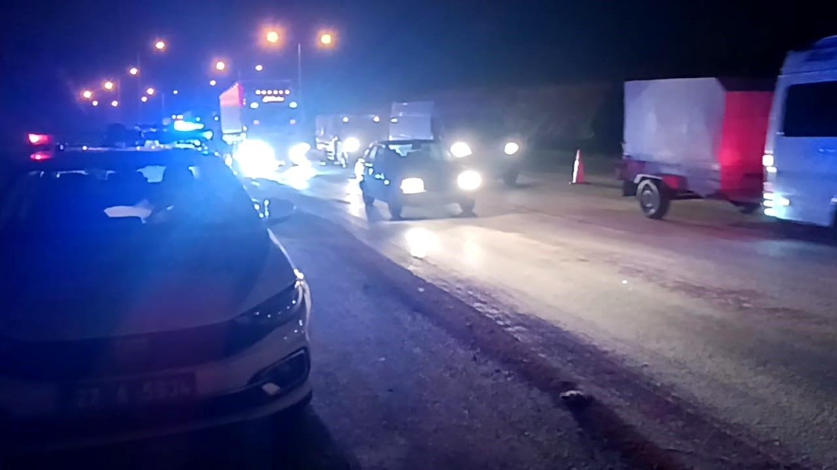 Gaziantep\'te Zincirleme Trafik Kazası: 3 Polis Yaralı