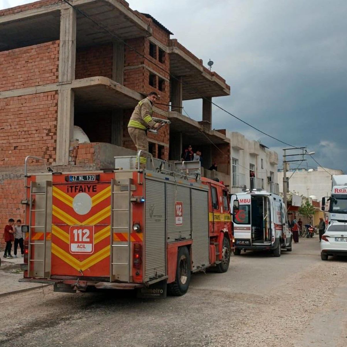 Mardin\'de temizlik yaparken havalandırma boşluğuna düşen kadın hayatını kaybetti