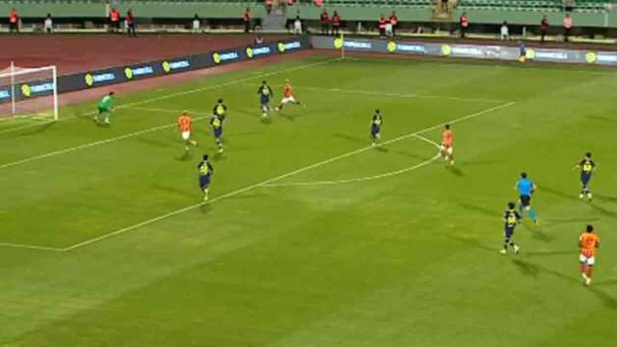 Maç başlar başlamaz attı! Icardi'den Süper Kupa'da 50. saniyede gol Maç başlar başlamaz attı! Icardi'den Süper Kupa'da 50. saniyede gol