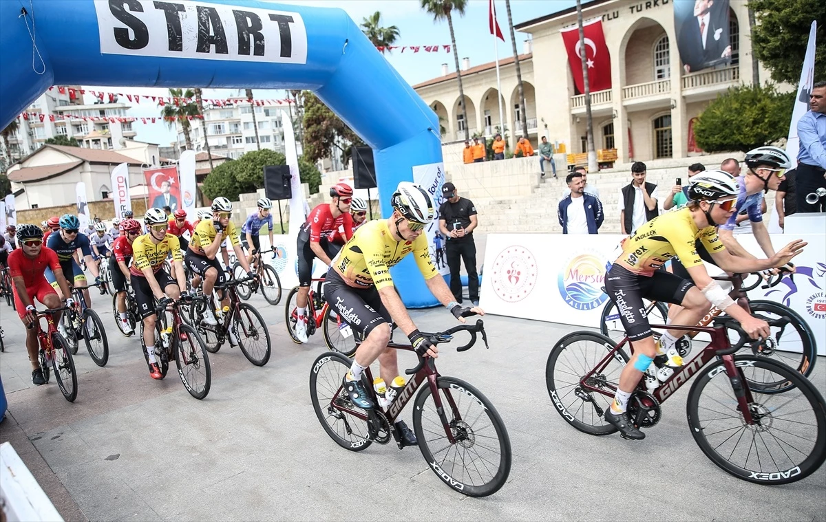 Tour of Mersin\'de Polonyalı bisikletçi Marcin Budzinski birinci oldu