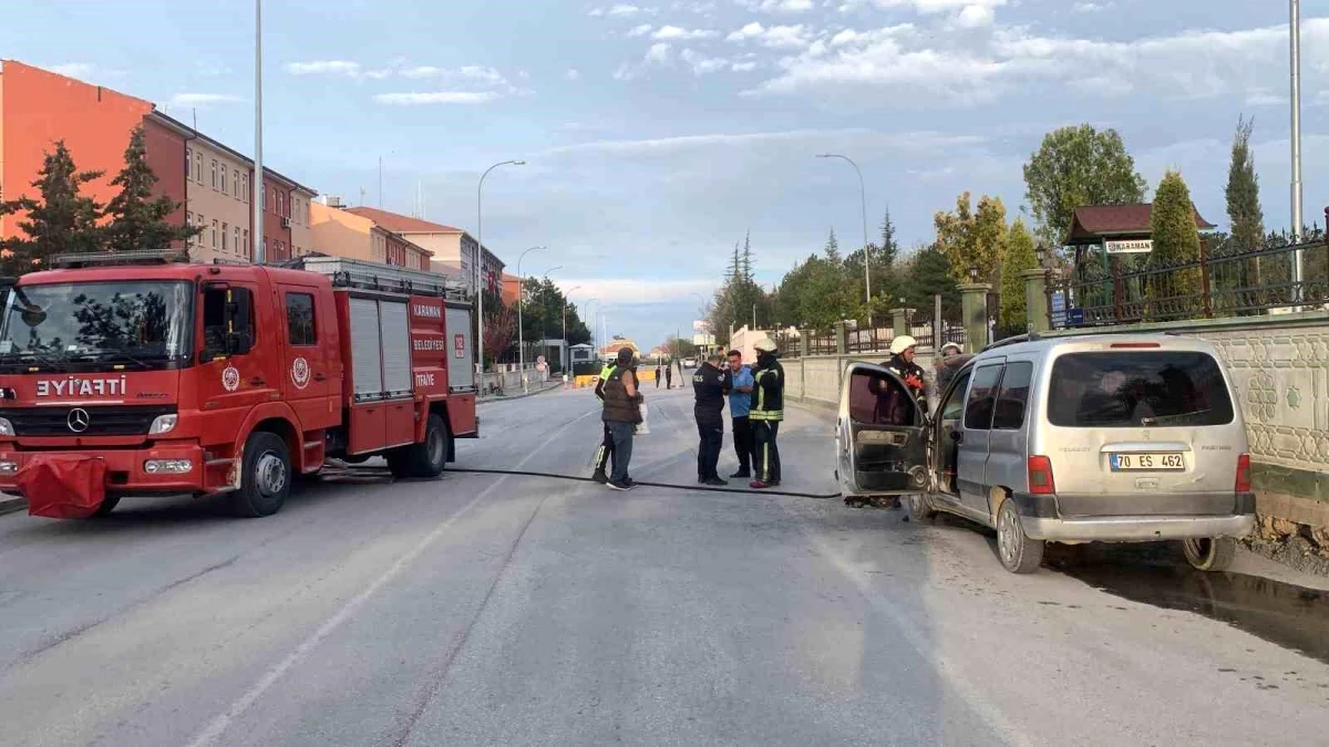 Karaman\'da mezarlık ziyaretine giden vatandaşın park halindeki aracı yandı