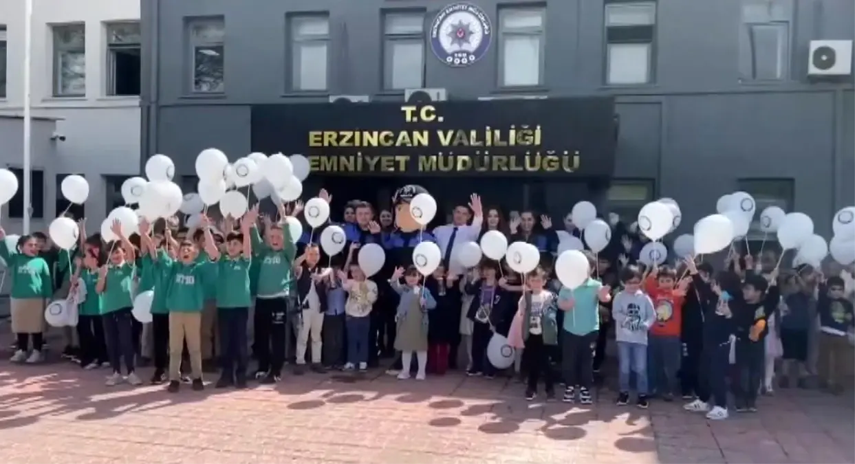 Demirkent TOKİ İlkokulu öğrencileri Polis Haftası etkinlikleri kapsamında İl Emniyet Müdürlüğünü ziyaret etti