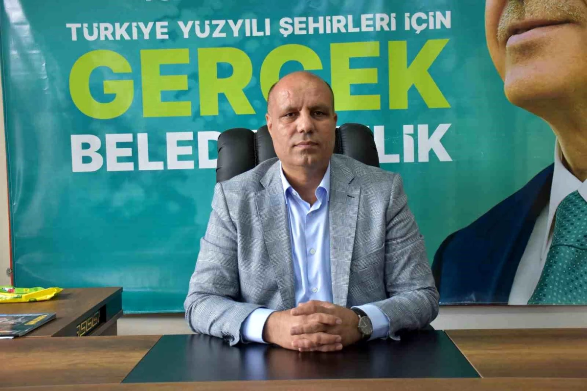 Siverek\'te seçimlerin iptali ve tekrarı kararı üzerine AK Parti basın açıklaması düzenledi