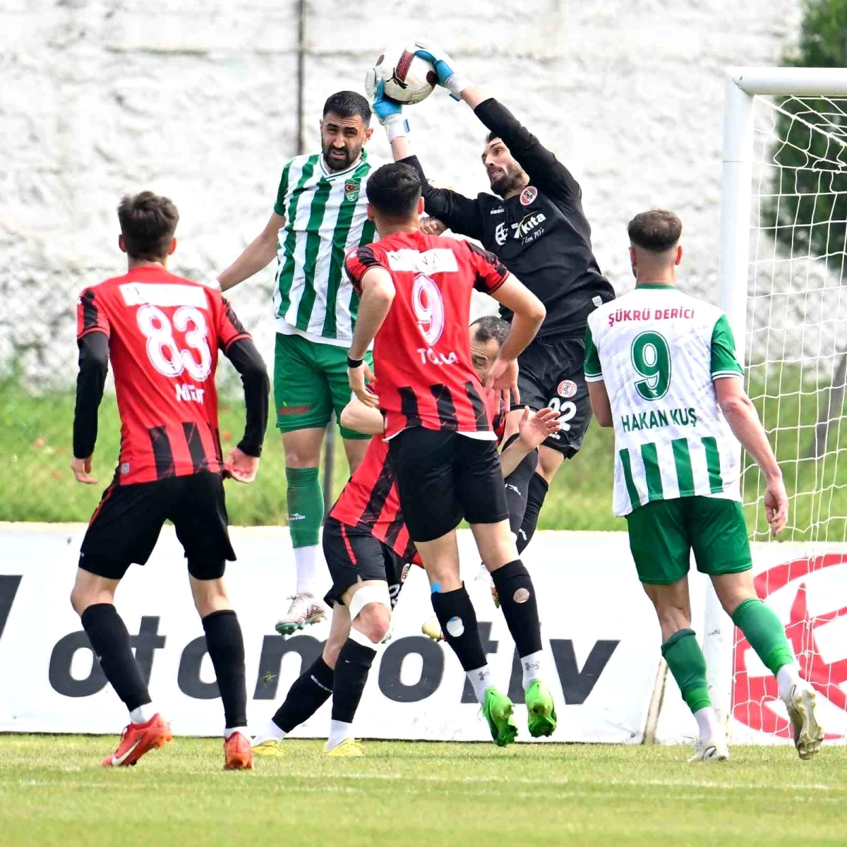 Turgutluspor evinde Amasya FK ile 1-1 berabere kaldı