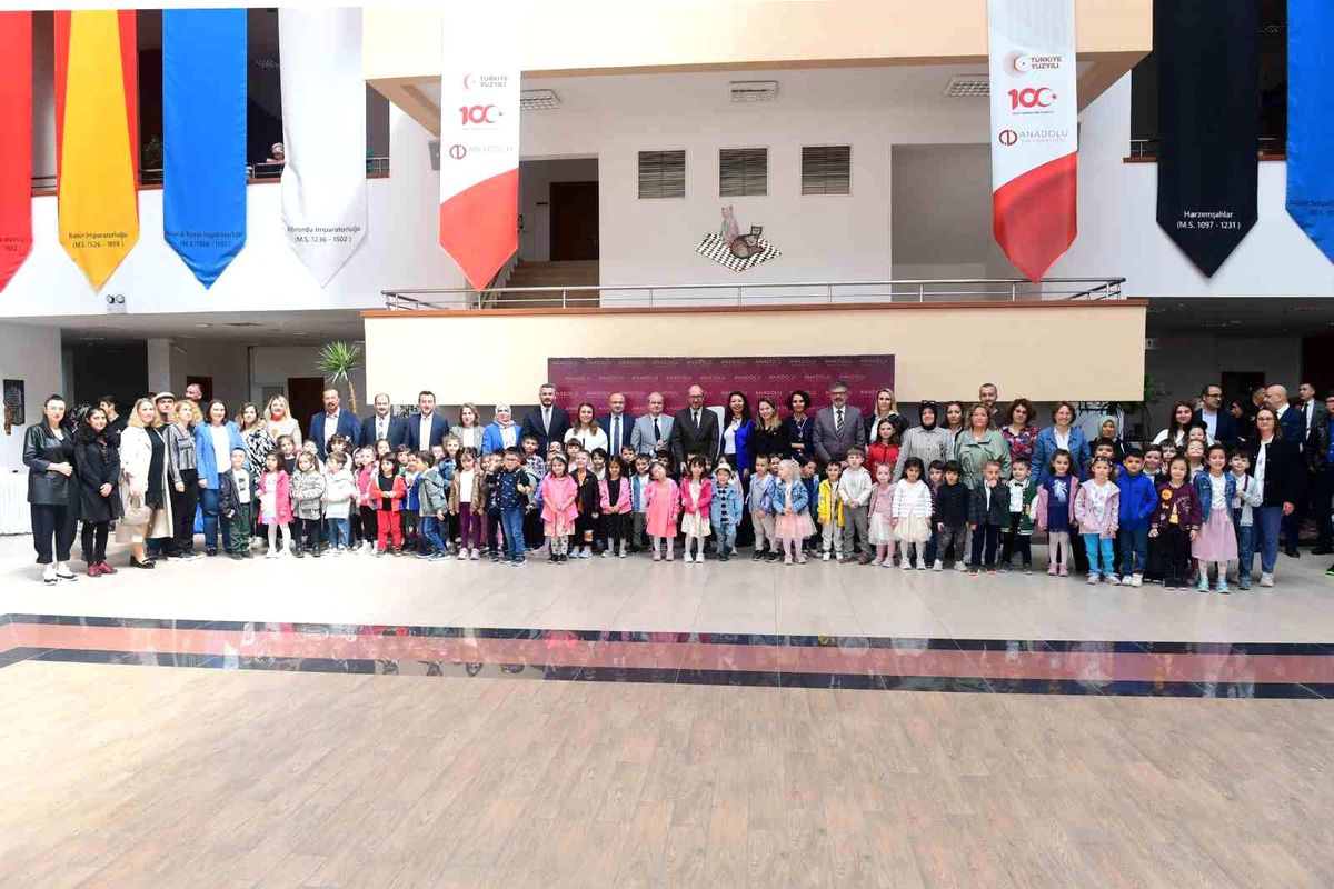 Anadolu Üniversitesi\'nde Ramazan Bayramı Bayramlaşması