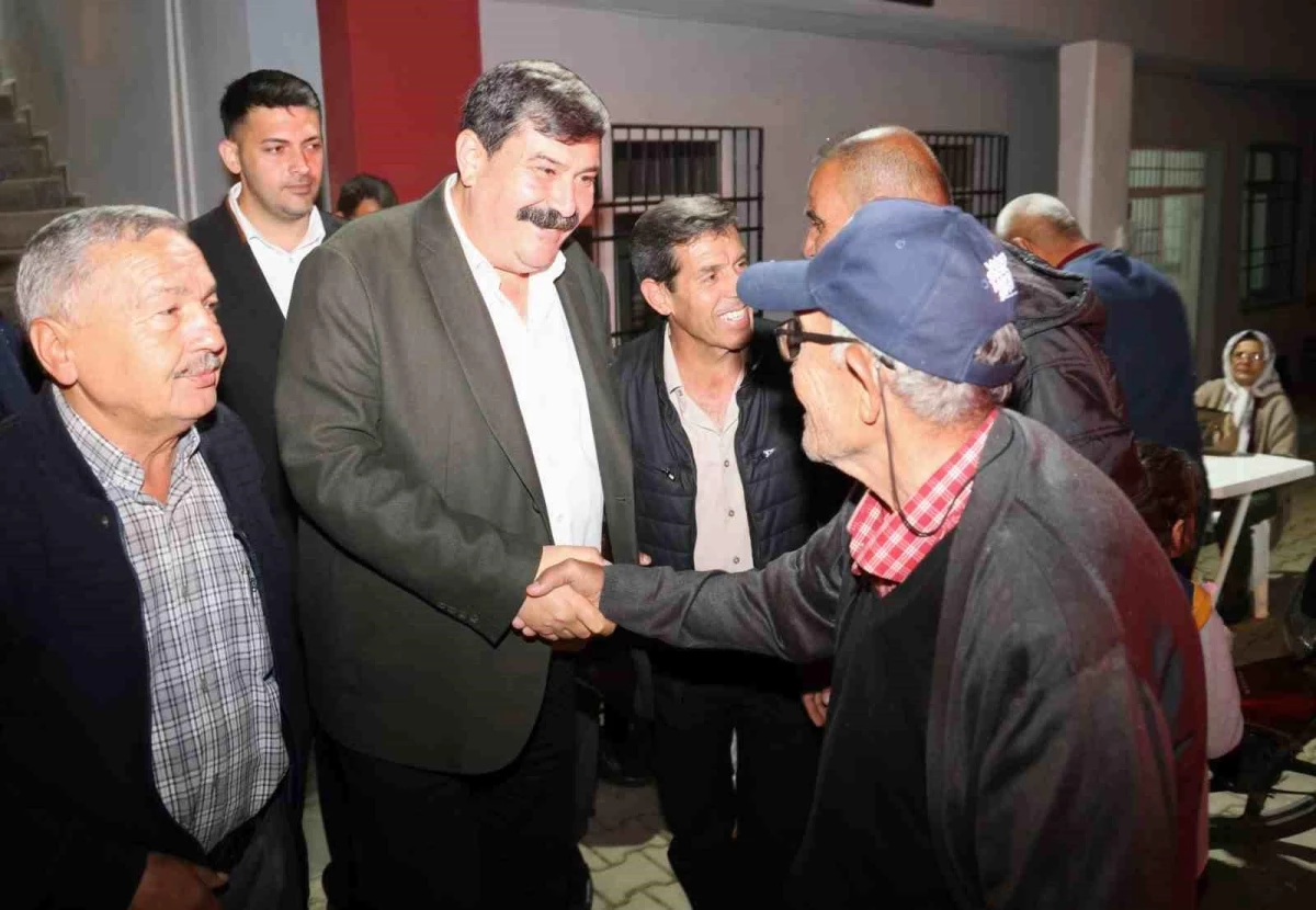 Toroslar Belediye Başkanı Abdurrahman Yıldız, Aladağ ve Ayvagediği mahallelerinde iftar programında vatandaşlarla buluştu