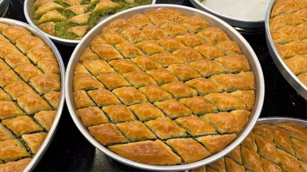 Uzmanlardan Baklava Tüketimi İle İlgili Uyarı