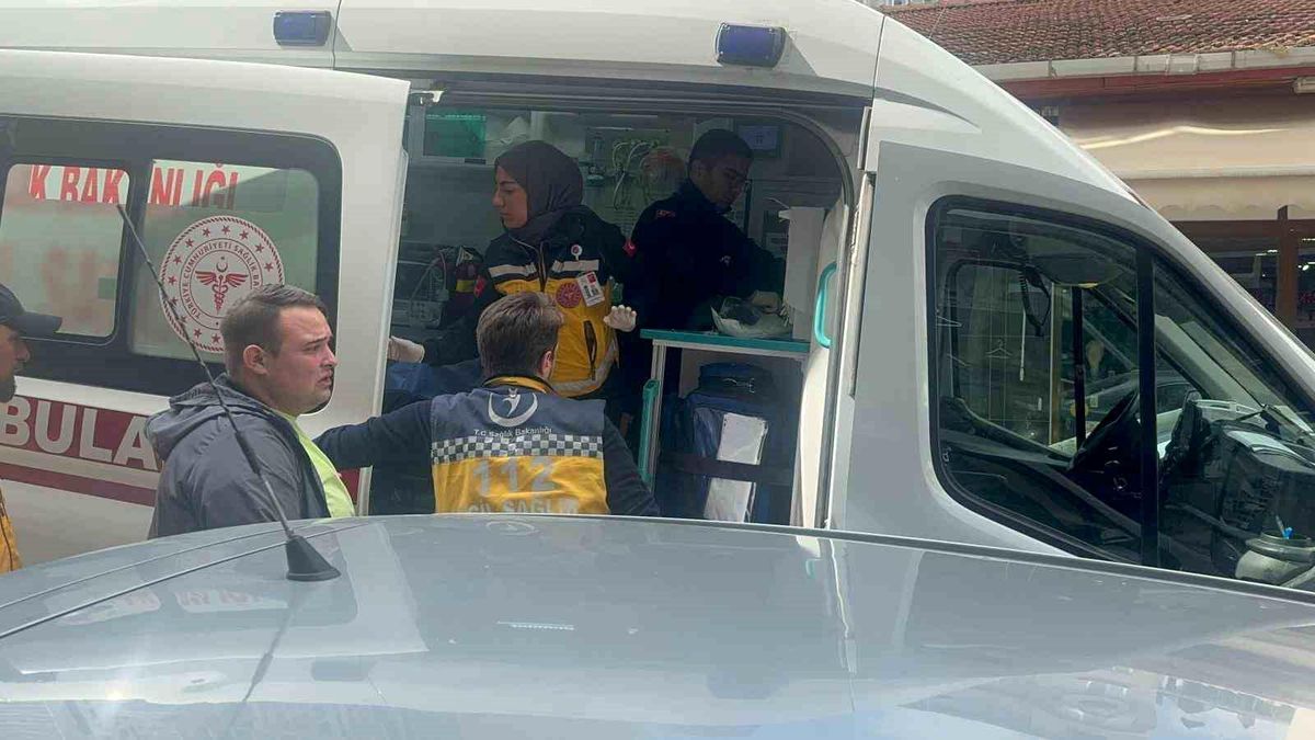 Bilecik\'te Husumetli İki Şahıs Arasında Dükkan Kavgası