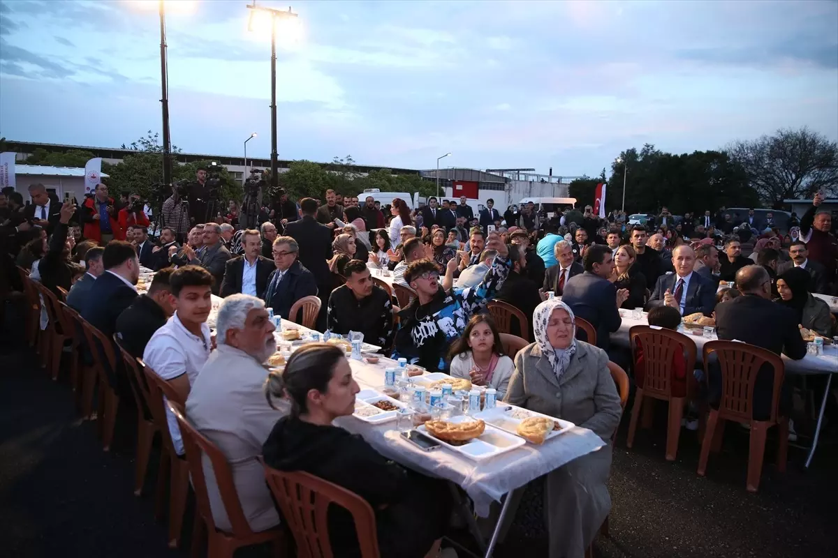 Çevre Bakanı Özhaseki: Hatay\'ımız o şaşalı, neşeli günlerine dönecek