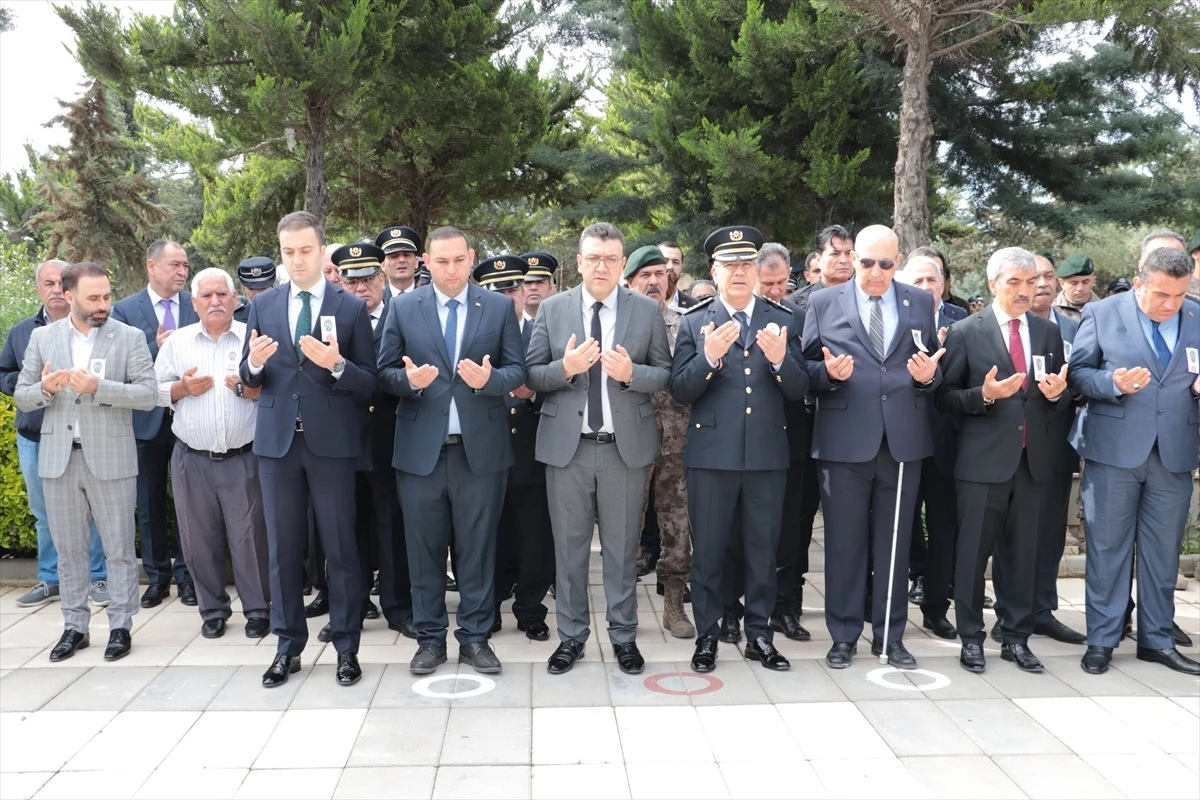 Depremden etkilenen Kilis, Kahramanmaraş ve Malatya\'da Polis Teşkilatının 179. kuruluş yıl dönümü ve Polis Haftası törenleri düzenlendi