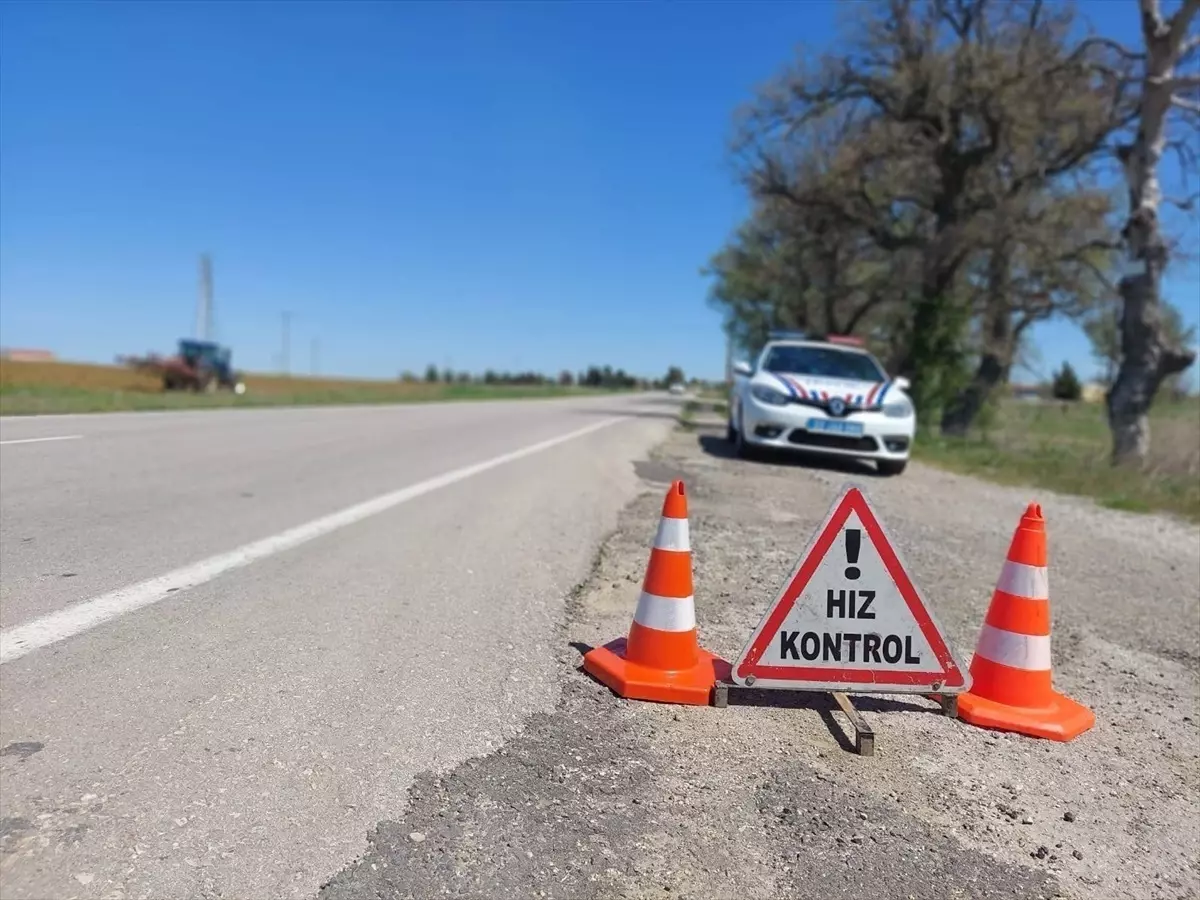 Edirne\'de Ramazan Bayramı öncesinde havadan ve karadan denetimler gerçekleştirildi