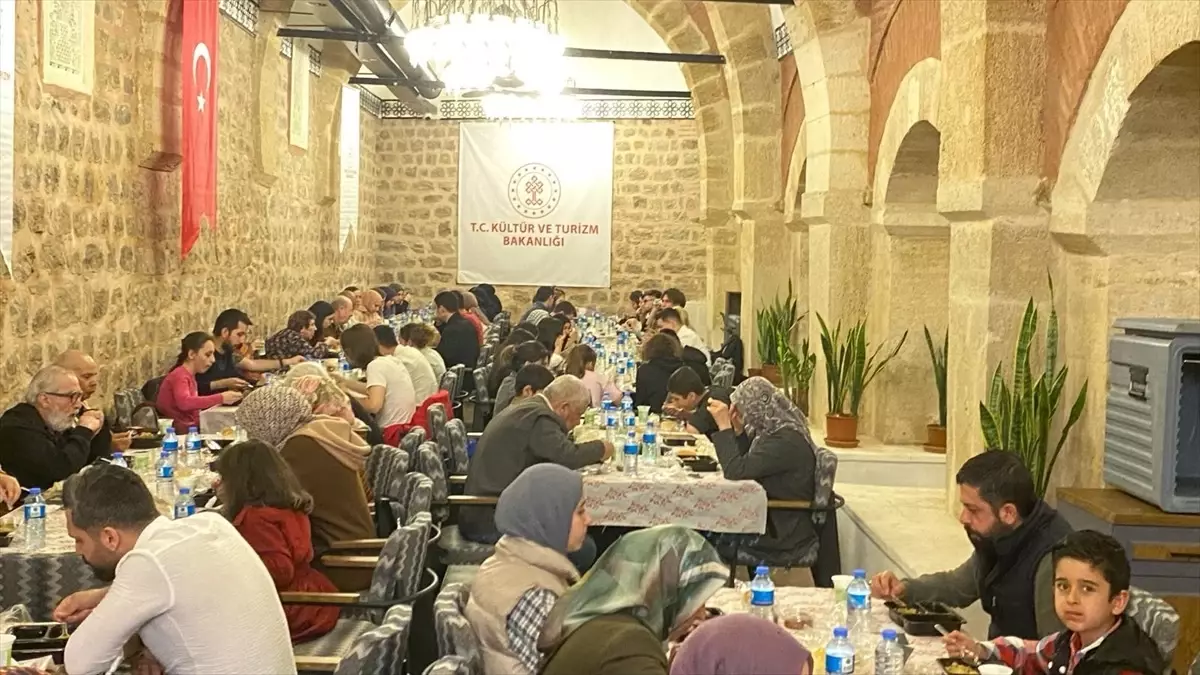 Edirne ve Kırklareli\'nde Her Gün 500 Kişiye İftar Veriliyor