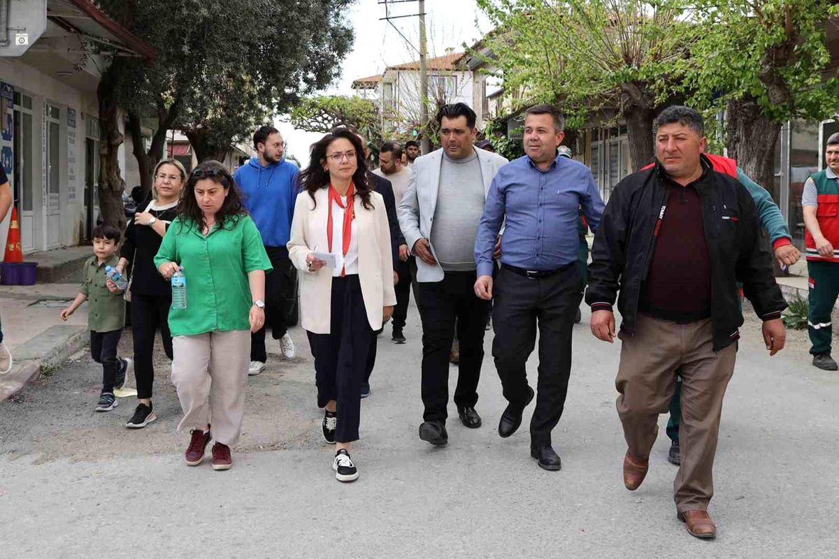 Menteşe Belediye Başkanı Bayır Mahallesinde Aydınlatma Sorununu Çözdü