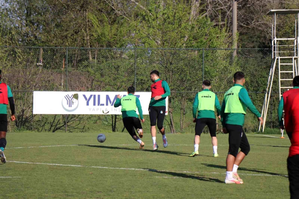 Sakaryaspor, Erzurumspor maçı için hazırlıklara başladı