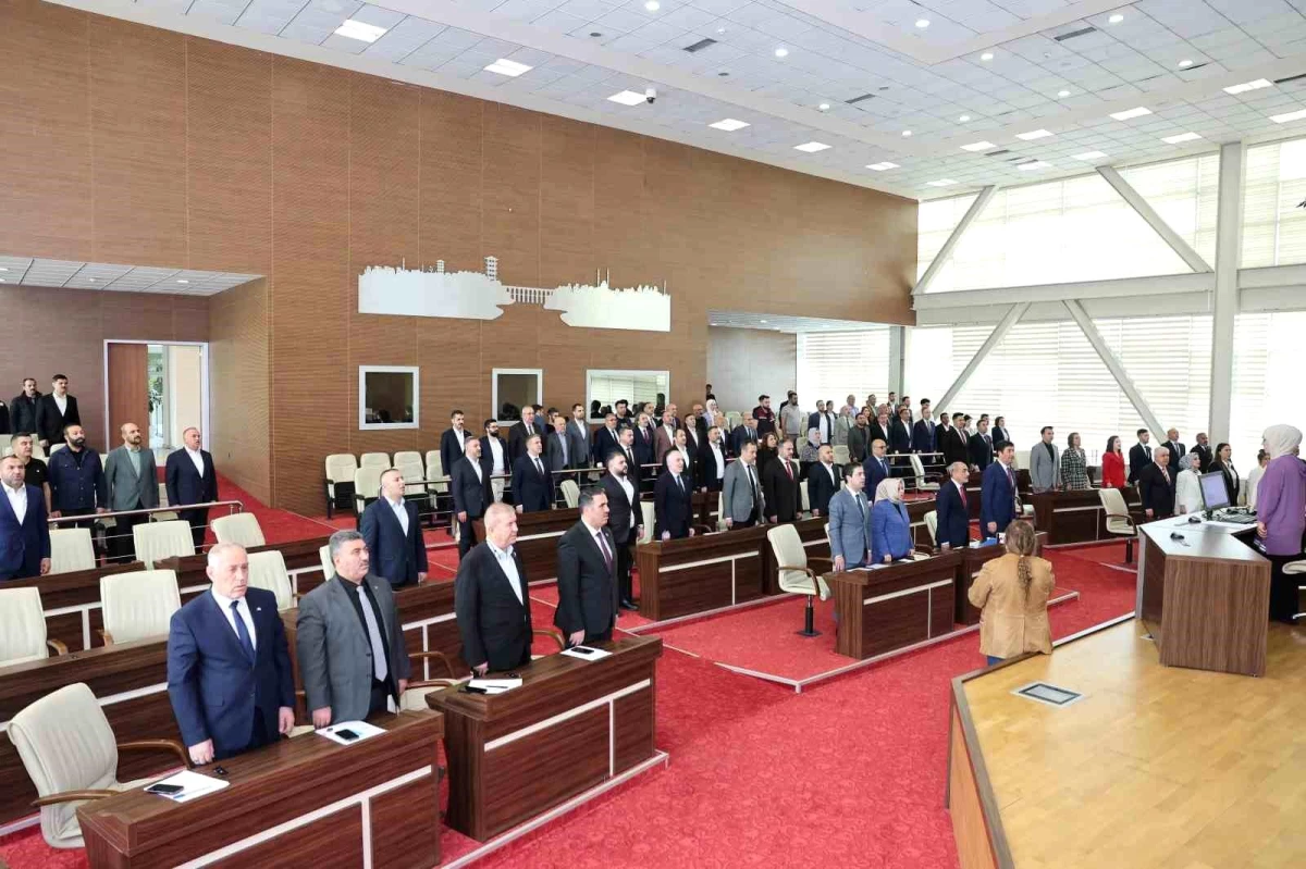 Sultangazi Belediye Meclisi Yeni Dönemde İlk Toplantısını Gerçekleştirdi