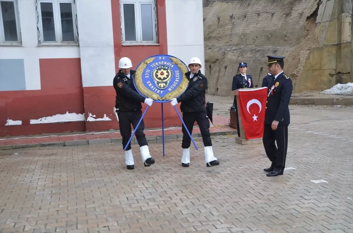 Hakkari\'de Polis Haftası Törenle Kutlandı