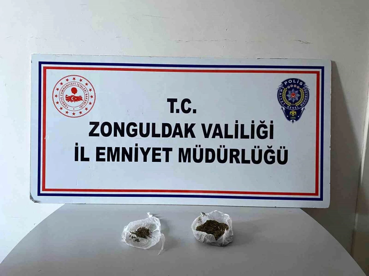 Zonguldak\'ta Uyuşturucu Operasyonunda 5 Şüpheli Yakalandı